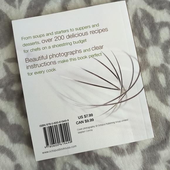 200 budget meals hamlyn cookbook recipe book simple low cost - Picture 2 of 5